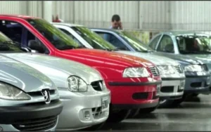 Alertan sobre la fuerte caída en la venta de autos y motos