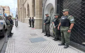 Allanan el despacho de un juez federal Gastón Salmain, en el centro de Rosario