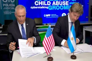 "Aliados por la infancia": allanaron más de treinta domicilios