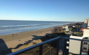 Alquilar un departamento en la costa Argentina costará 25% más este verano