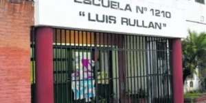 Amenaza con presunta granada en una escuela de barrio Alberdi