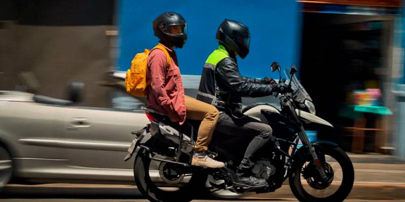 Aplicaciones de transporte bajo la lupa tras un fatal accidente en Uber Moto.