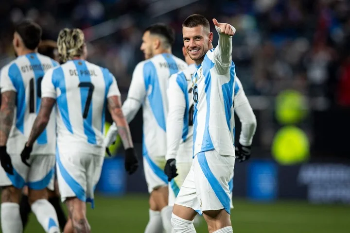 El equipo de Lionel Scaloni disputó el primer amistoso en Estados Unidos y derrotó a El Salvador por 3-0 con goles de Romero, Enzo Fernández y Lo Celso.