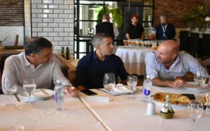 Astore y Belloso almorzaron con Mastrángelo
