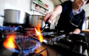 Aumentan las tarifas de gas y luz a partir de junio