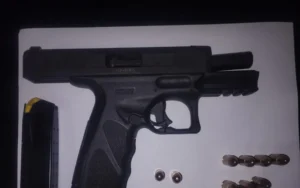 joven baleado y dos sospechosos detenidos