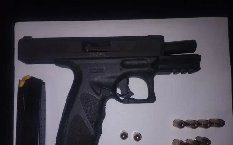 joven baleado y dos sospechosos detenidos