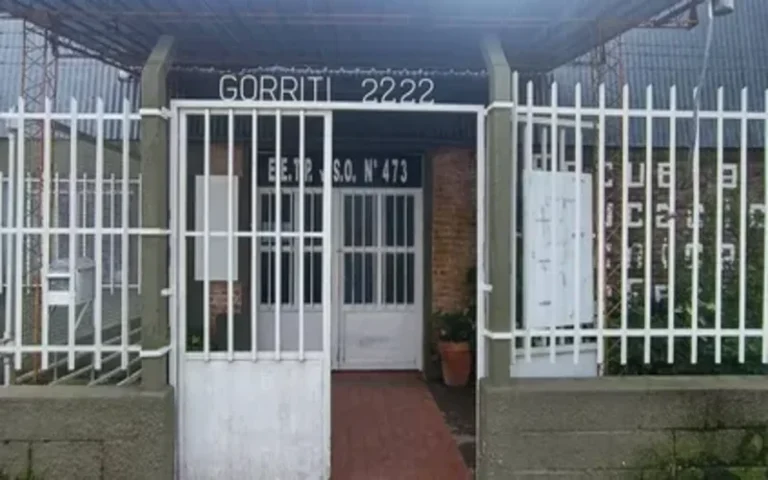 Barrio Ludueña: Conmoción en una escuela por la muerte de un pintor