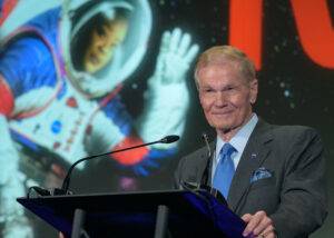 El director de la NASA está en el país