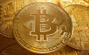 Bitcoin superó los USD 69.000 por primera vez generando un récord