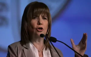 Bullrich habló tras los incidentes fuera del Congreso
