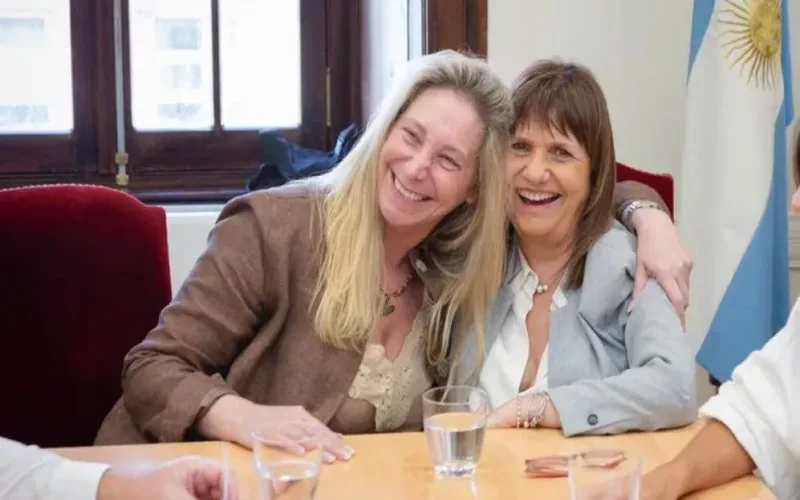Bullrich se mostró con Karina Milei en plena interna