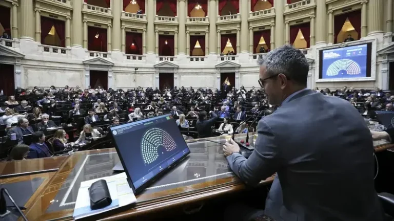 Diputados busca declarar la emergencia en ciencia y tecnología