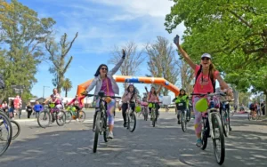 Calle Recreativa celebra sus 15 años con un gran festival familiar