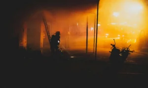 Camión radioactivo se incendió en Carlos Pellegrini.