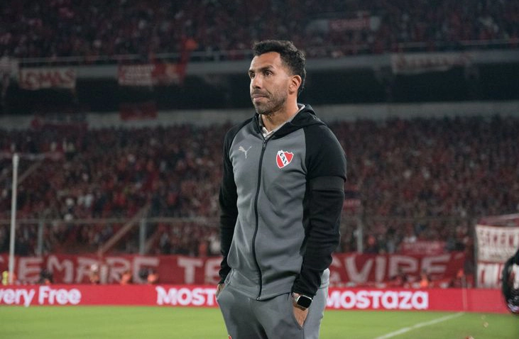 Después del susto por un fuerte todo de pecho que lo llevó a ser internado, Carlos Tévez vuelve al trabajo tras hacerse los chequeos pertinentes.