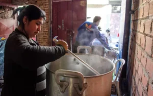 Casi el 50% de los comedores que recibían apoyo del Estado no existen