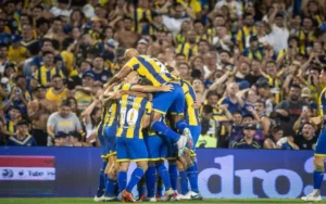 Central, agrandado, visita a Boca en la Bombonera