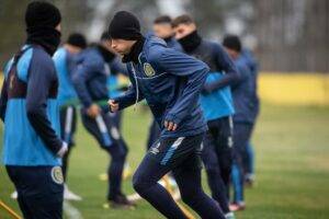 Central visita a Belgrano
