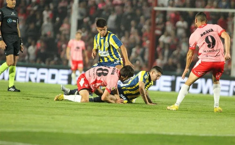 El canalla e Instituto empataron 0-0 por la fecha 10 de la Copa de la Liga y firmaron tablas. El equipo de Russo cortó la racha de derrotas de visitante.