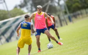 Central entrena en Montevideo a la espera de los amistosos