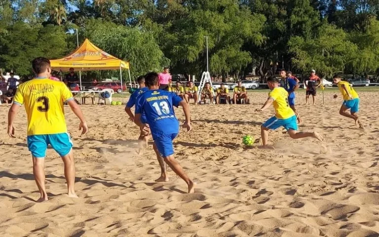Central juega el torneo Federal de fútbol playa