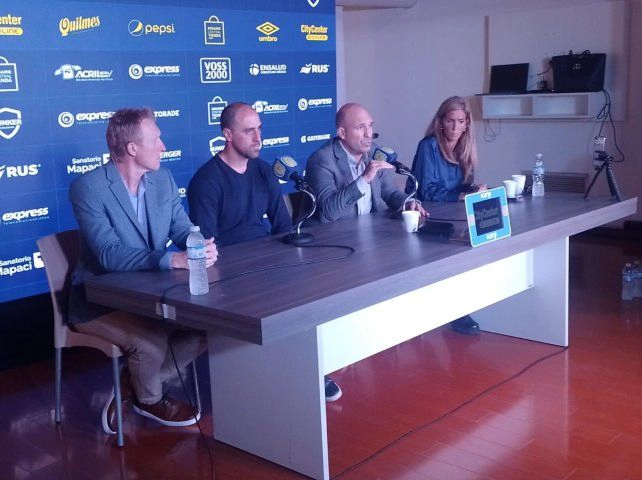 Este jueves Matías Lequi fue reconfirmado como Director Técnico canalla en una conferencia de prensa en el Gigante de Arroyito.