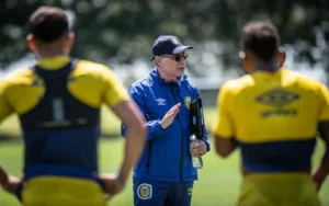 Comienza el ciclo Holan: Central visita a Estudiantes en La Plata