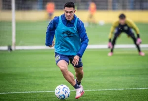 Rosario Central visita a Instituto de Córdoba.