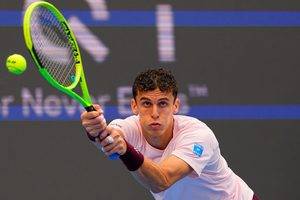 Cerúndolo enfrenta a Alcaraz en el Masters 1000 de Shanghái