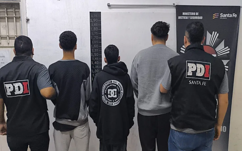 Cinco detenidos por ataque a tiros e incendio en Villa Gobernador Gálvez