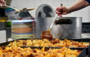 Comedor comunitario de Empalme Graneros en Rosario pide ayuda en invierno
