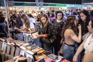Cómo sacar el QR de ingreso a la Feria del Libro Rosario 2026