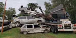 Compactarán más autos abandonados en depósitos judiciales.