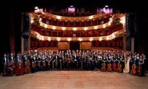 Concierto solidario de la Orquesta Sinfónica en el Teatro El Círculo