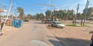 Conductores embisten en episodios de violencia vial urbana.