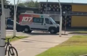 Fachada de la escuela de San Cristóbal donde ocurrió el crimen