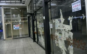 Crisis: En el centro de Rosario hay más de 100 locales comerciales cerrados