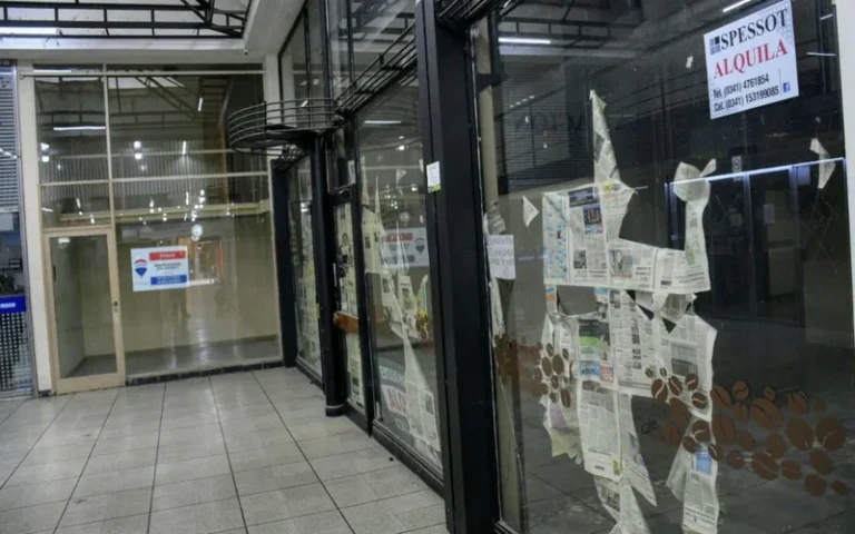 Crisis: En el centro de Rosario hay más de 100 locales comerciales cerrados