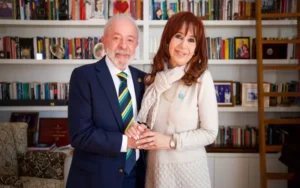 Cristina Kirchner agradeció a Lula da Silva por su visita y cuestionó al Gobierno de Milei