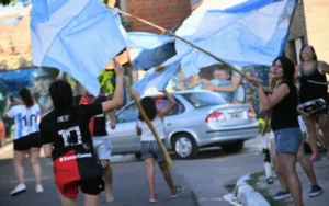 Cumpleaños de Messi: homenaje barrial en La Bajada