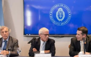 Cúneo Libarona insiste con bajar la edad de impunidad a los 13 años