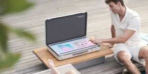 LG presentó un innovador televisor portátil