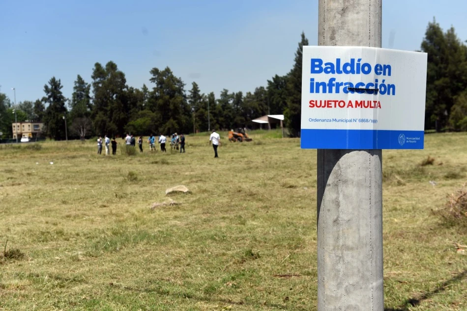 Debido a la autonomía, Rosario podrá intervenir en terrenos baldíos sin orden judicial.