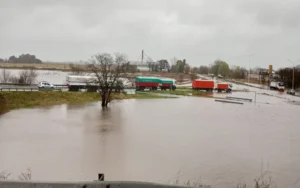 Debido a las lluvias: Corte total de tránsito sobre la ruta 33, entre Pujato y la A012