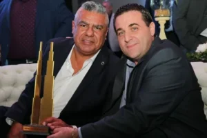 Denuncian al Chiqui Tapia y a Toviggino por el desvío de 300 millones con empresas offshore.