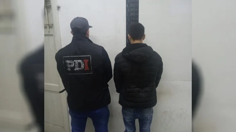 Detienen a un adolescente acusado de un crimen