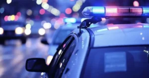 Patrullero y operativo policial en Rosario
