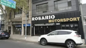 Detuvieron a un dueño de MotorSport por estafas con autos