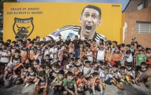 Di María tiene un nuevo mural en el club El Torito